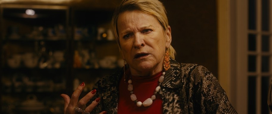 Zdjęcie z planu filmu "She Came at Night" /Mastercard OFF CAMERA /Materiały prasowe