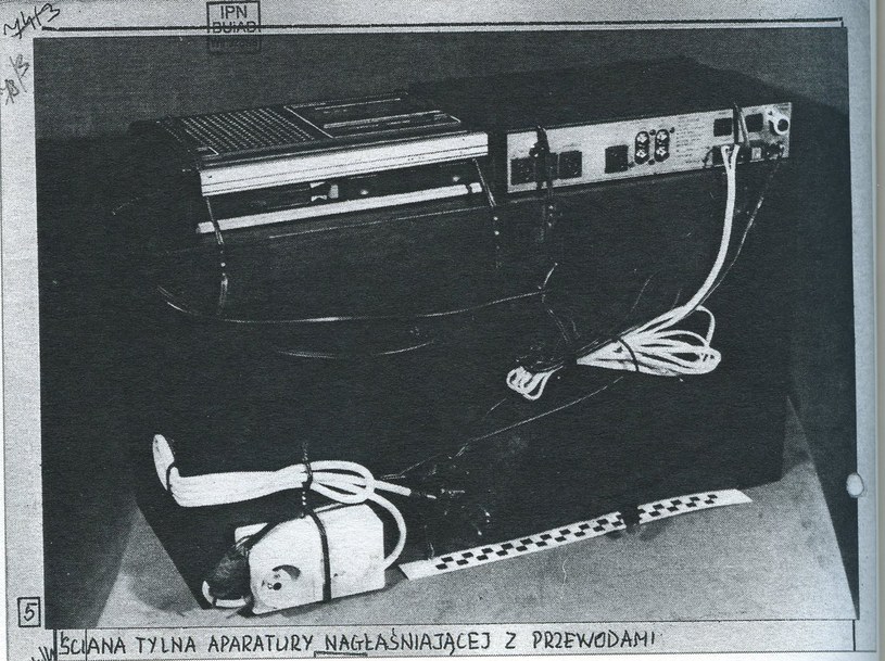 Zdjęcie zestawu nadawczego - "gadały" badanej przez bezpiekę (IPN, ilustracja z książki "Radio Solidarność w Trójmieście" /materiały prasowe