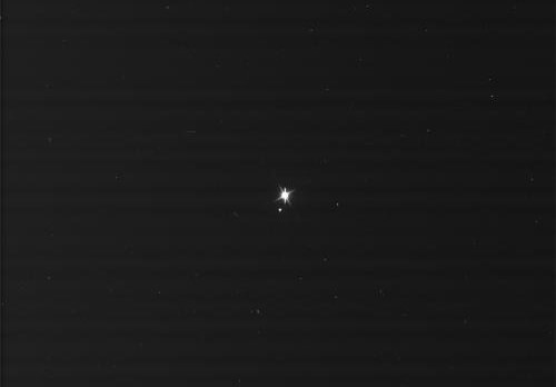 Zdjęcie Ziemi wykonane przez sondę Cassini 19 lipca 2013 roku /NASA