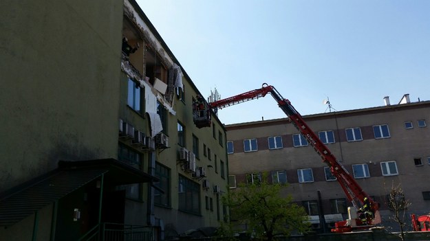 Zdjęcie zniszczonego budynku /st. kpt. Łukasz Białończyk, /Państwowa Straż Pożarna