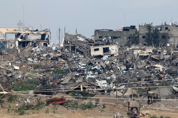 Zdjęcie zniszczonego osiedla w Strefie Gazy /JACK GUEZ /East News