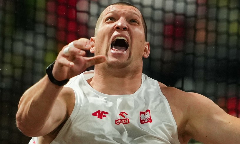 Zdobył dla Polski olimpijskie złoto. Teraz nie chce nieść biało-czerwonej flagi 