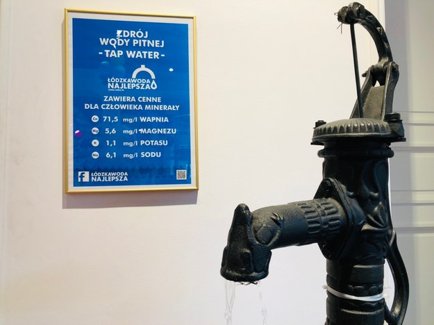 Zdrój wody pitnej w Łódzkiej Informacji Turystycznej przy ul. Piotrkowskiej 28 /Agnieszka Wyderka /RMF FM