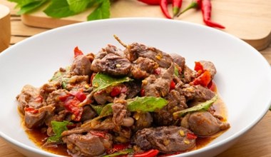 Zdrowa i smaczna część kurczaka. Rzadko jadamy, choć okrzyknięto ją mianem superfood 