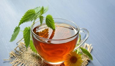 Zdrowe jelita to zdrowa cera. Lista 4 najlepszych naparów na równowagę jelit