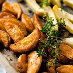 Zdrowe, pieczone ziemniaki z piekarnika: Idealne na obiad!