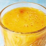 Zdrowe smoothie na początek dnia. Dobre na spalanie tłuszczu i odporność