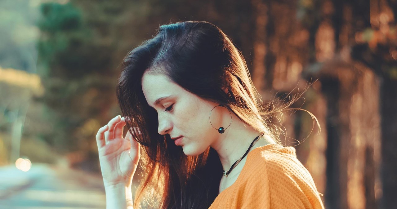 Zdrowe włosy i zadbana skóra głowy /Julia Oneda /Pexels.com