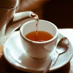 Zdrowsza od zielonej herbaty, pachnie jak ciasteczka. Wzmacnia naczynia krwionośne, usuwa wodę z organizmu