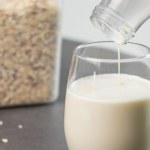 Zdrowsze od krowiego, idealne do kawy, owsianki i napojów. Zrobisz w domu w 15 minut