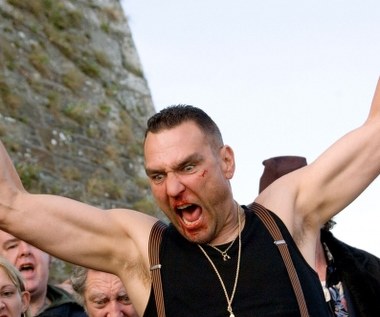 Ze względu na warunki fizyczne Vinnie Jones dostaje najczęściej role zbirów lub bandytów. Taką kreację stworzył m.in. w irlandzkim filmie "Strength and Honour", w którym mógł zaprezentować na ekranie swoje bokserskie umiejętności.

W 2013 roku Jones wystąpił w jednym filmie ze swymi idolami - w "Planie ucieczki" partnerowali mu Arnold Schwarzenegger i Sylvester Stallone.