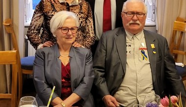 Żeberka w miodzie i carpaccio. Wałęsowie nie liczyli się z kosztami w pałacu pomimo narzekań na emeryturę!