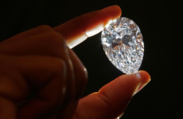 Żeby kupić diamenty nie trzeba być multimilionerem, a nawet milionerem /AFP