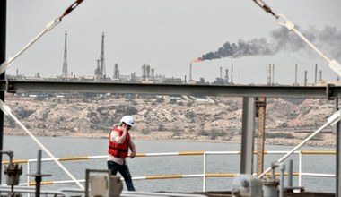 Zegar wojny tyka. Iran w strachu zwiększa tempo eksportu krytycznego surowca