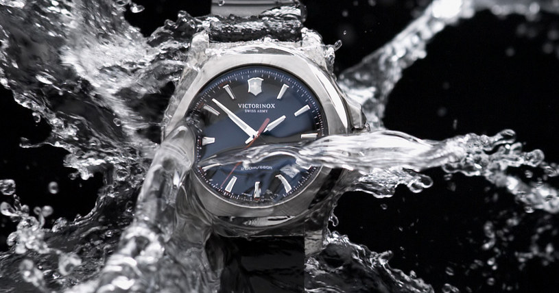 Zegarek I.N.O.X. został wyprodukowany z okazji jubileuszu 130-lecia marki Victorinox /INTERIA.PL/materiały prasowe