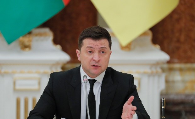 Zełenski chce rozmawiać z Putinem w obecności Bidena