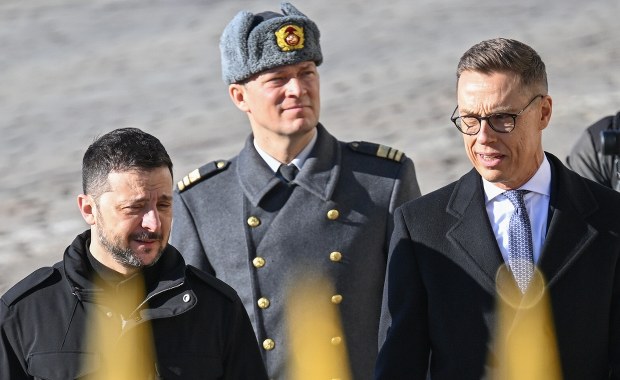 Zełenski: Dziś będę rozmawiał z Trumpem