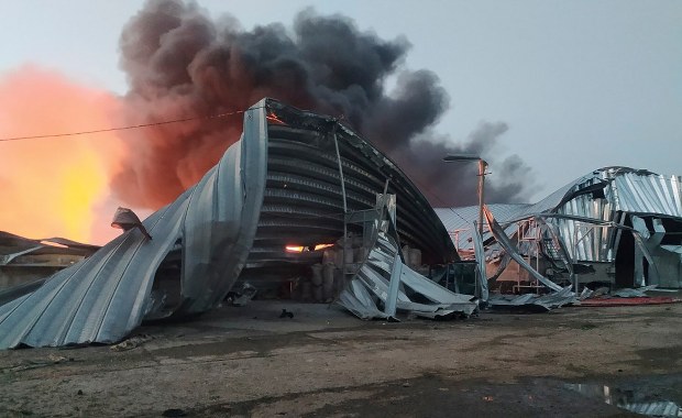 Zełenski: Most na Krym jest celem, który trzeba zneutralizować [ZAPIS RELACJI]