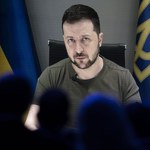 Zełenski: Okupanci urządzili w Donbasie rzeźnię