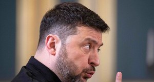 Zełenski ostrzega świat. "Bawią się Trumpem i całą resztą"