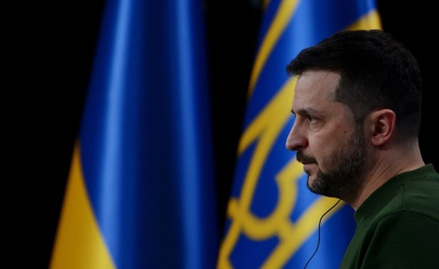 Zełenski pod ostrzałem. Ukraina zmierza w kierunku autorytaryzmu?