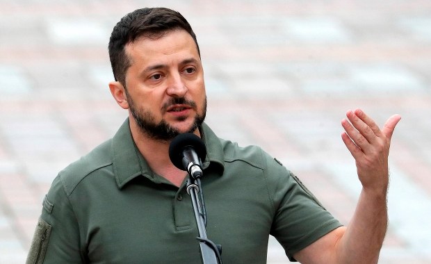 Zełenski podpisał dekret o "niemożności negocjacji z Putinem"