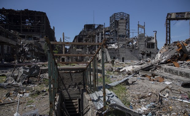 Zełenski: Ponieśliśmy bolesne straty w Donbasie i obwodzie charkowskim [ZAPIS RELACJI]