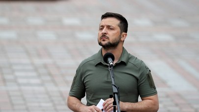 Zełenski: Rosjanie przygotowują swoje społeczeństwo na użycie broni nuklearnej 