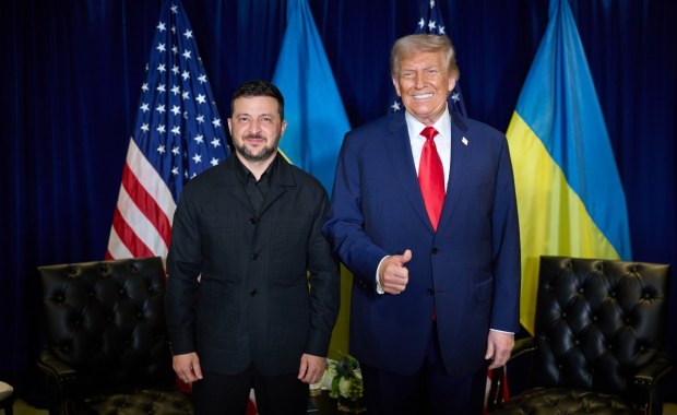 Zełenski rozmawiał z Trumpem. "Doskonale rozumie sytuację"