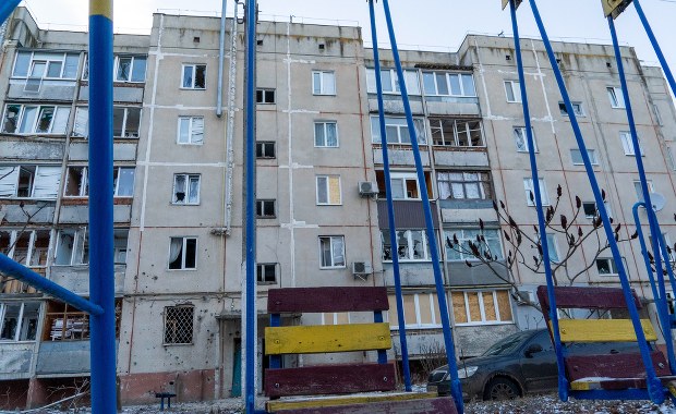 Zełenski: Siły ukraińskie odpierają ciągłe ataki w Bachmucie [ZAPIS RELACJI]