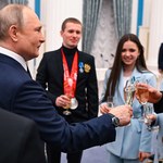 Żenujące sceny na Kremlu. Sportowcy złożyli hołd Putinowi, oto lista hańby