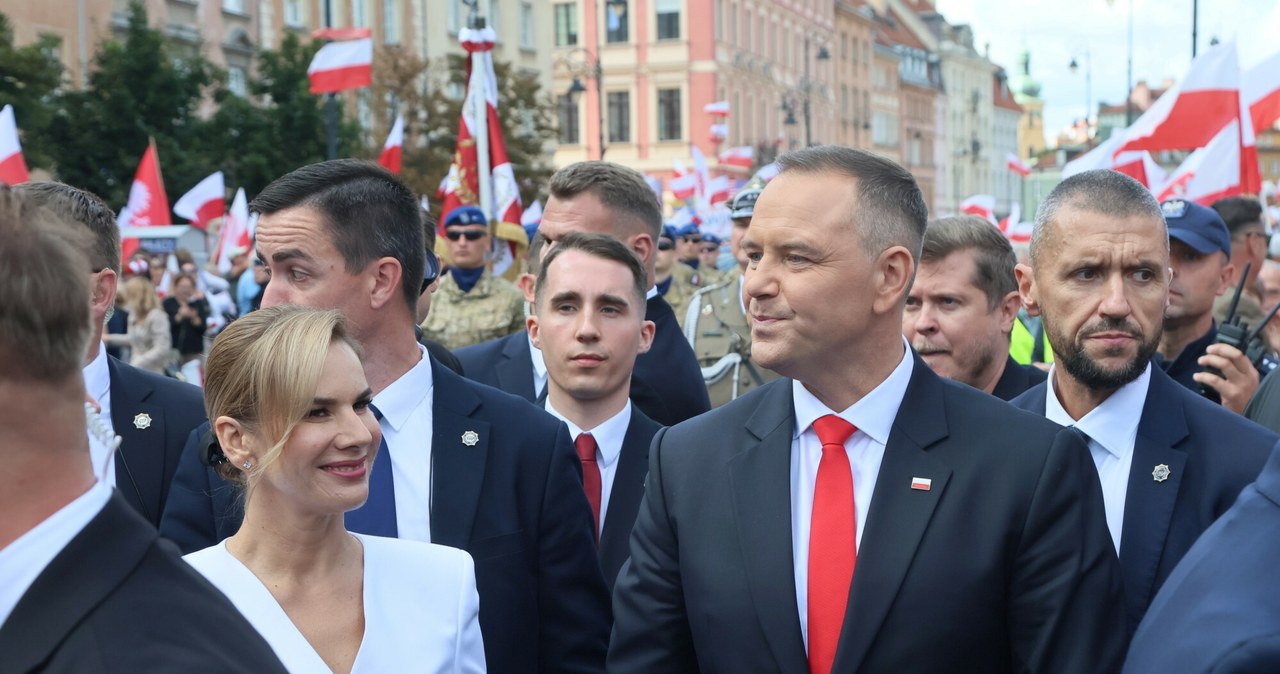 Zerowy PIT dla rodzin. Na projekcie Nawrockiego najwięcej zyskają najbardziej zamożni /Wojciech Olkusnik /East News