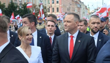 Zerowy PIT dla rodzin z dwójką dzieci. Wyliczyli, ile zyskają Nawroccy