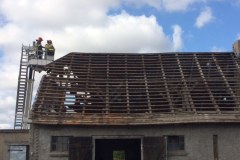 Zerwane dachy, połamane konary... Okolice Nakła po nawałnicy