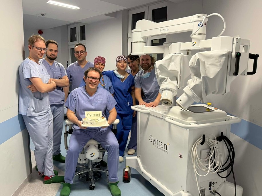 zespół  Oddziału Chirurgii Rekonstrukcyjnej Narządu Ruchu i Replantacji /Wojskowy Szpital Kliniczny w Krakowie /