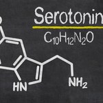Zespół serotoninowy: Przyczyny, objawy i leczenie