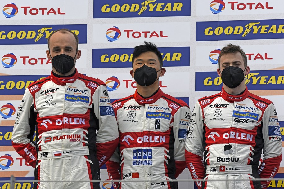 Zespół, w barwach którego jeździ Robert Kubica, wygrał czterogodzinne zmagania na austriackim torze Red Bull Ring.zespół, w barwach którego jeździ Robert Kubica, wygrał czterogodzinne zmagania na austriackim torze Red Bull Ring. /mat.prasowe /