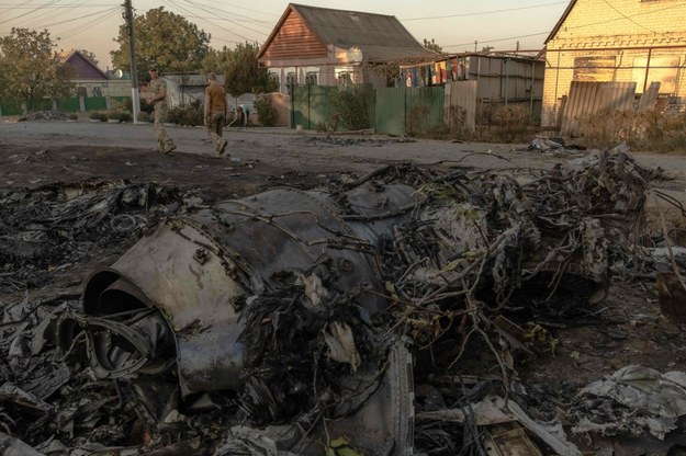 Zestrzelona maszyna pobliżu miasta Konstantynówka w obwodzie donieckim na wschodzie Ukrainy /ROMAN PILIPEY/AFP/East News /East News