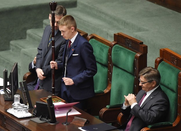 Zeszłoroczne posiedzenie Sejmu Dzieci i Młodzieży wywołało sporo kontrowersji /Radek Pietruszka /PAP