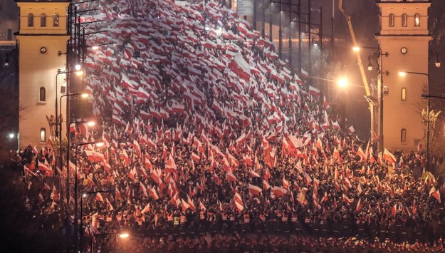 Zeszłoroczny Marsz Niepodległości w Warszawie / 	Leszek Szymański    /PAP