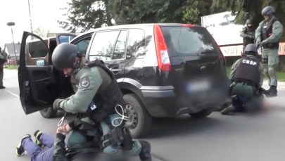 Zgłaszali kolizje, których nie było. Upozorowali kilkadziesiąt stłuczek