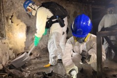 Zgliszcza po pożarze wieżowców w Hongkongu. Galeria