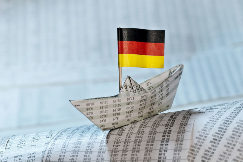 Zgodnie z najnowszymi prognozami ubiegły rok zamknie się dla Niemiec około 5-proc. deficytem w finansach publicznych /123RF/PICSEL