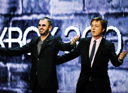 Zgrany duet: Ringo Starr i Paul McCartney - fot. Kevork Djansezian /Getty Images/Flash Press Media