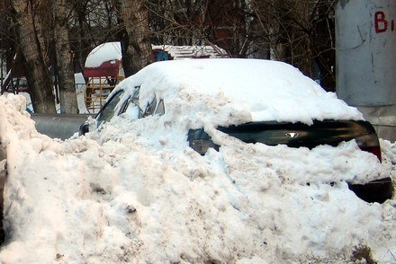 Zgubił auto pod śniegiem... /RMF