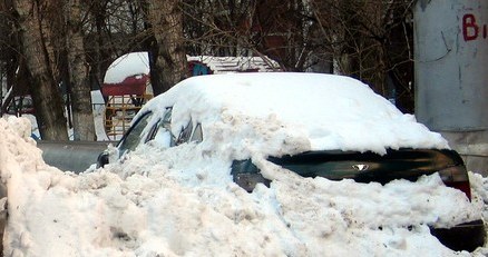 Zgubił auto pod śniegiem... /RMF