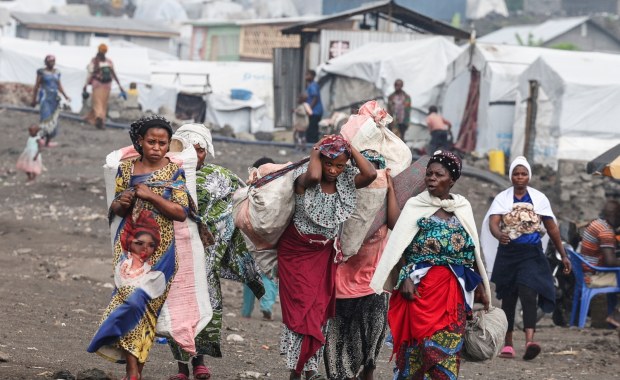 Zgwałcili, a następnie spalili żywcem setki kobiet. Dramat po ucieczce więźniów