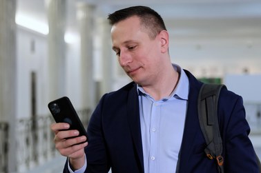 Zhakowany telefon Brejzy. Prokuratura wszczęła postępowanie 