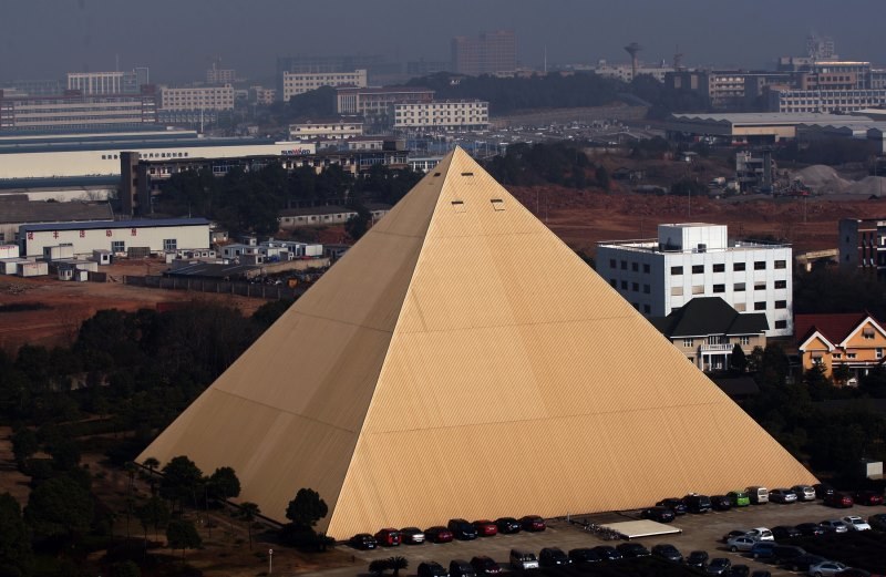 Zhang Yue ma własną piramidę z której jest naprawdę dumny... /AFP