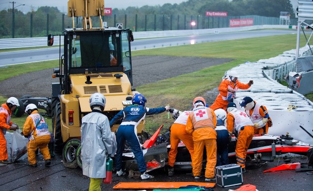 Zielona flaga. FIA wszczęła śledztwo po wypadku Bianchiego